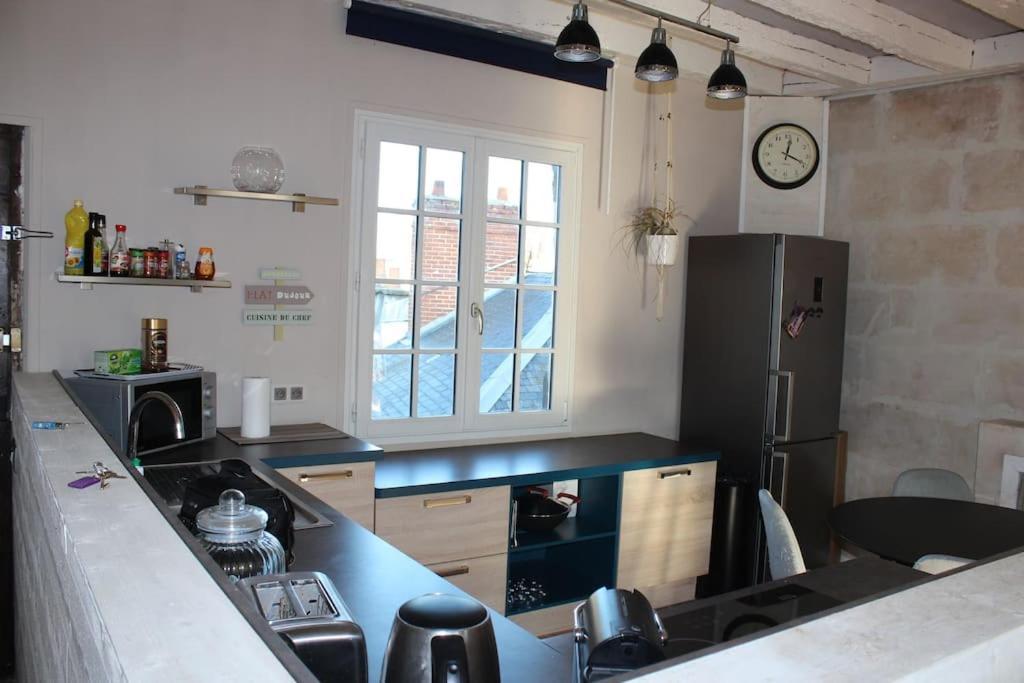 דירות טור Charmant Duplex Rue Colbert מראה חיצוני תמונה